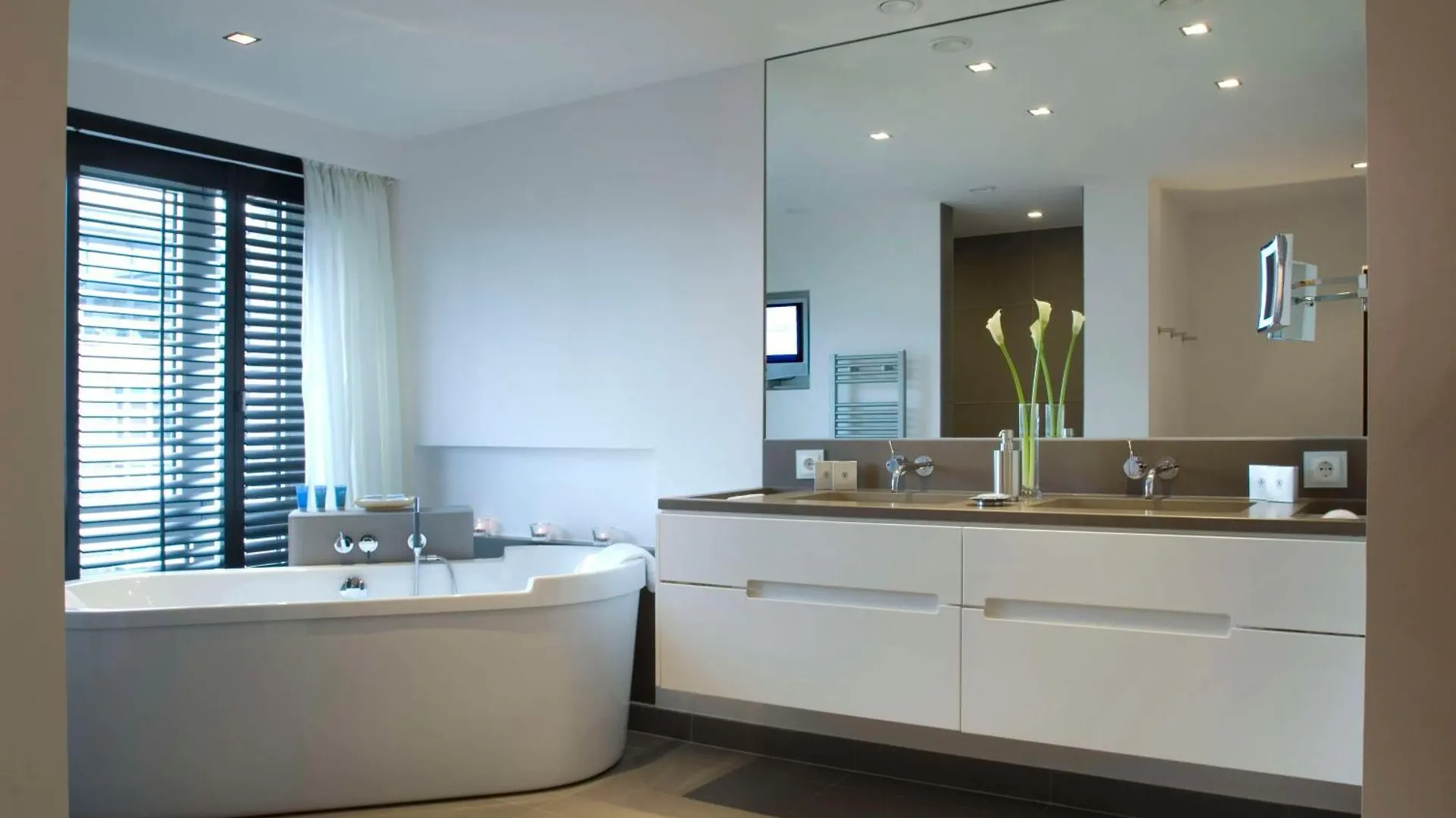 Radisson Blu Senator Hotel, Luebeck מלון ליבק