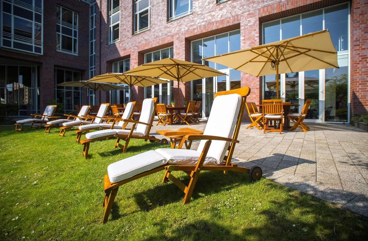 Radisson Blu Senator Hotel, Luebeck מלון ליבק